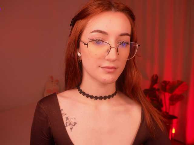 MilaFlame live cam on BongaCams