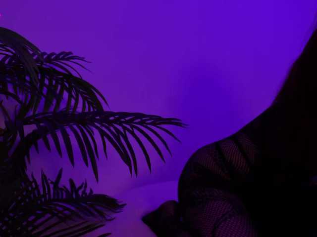 MilaFlame's BongaCams show and profile