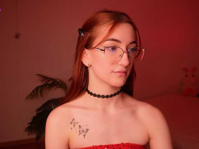 MilaFlame live cam on BongaCams