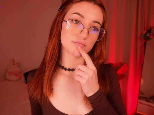 MilaFlame live cam on BongaCams
