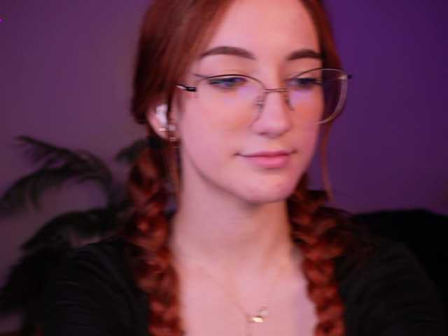 MilaFlame live cam on BongaCams
