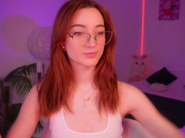 MilaFlame live cam on BongaCams