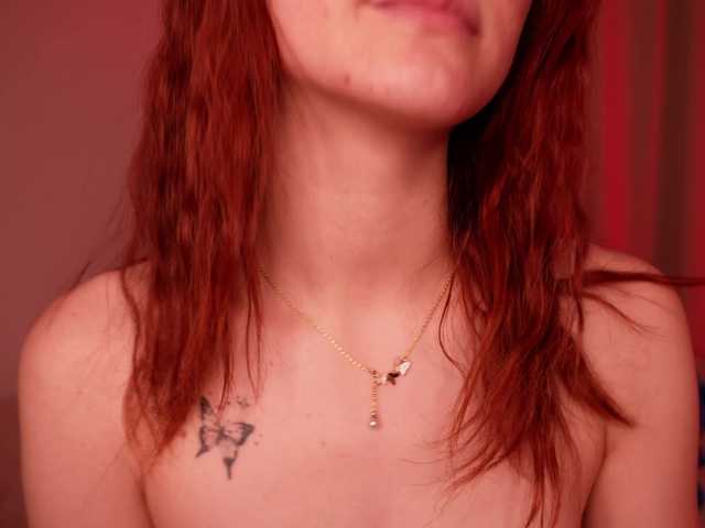 MilaFlame live cam on BongaCams