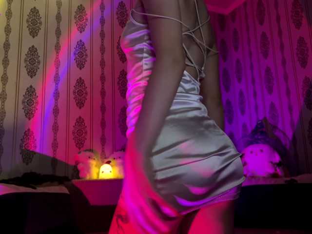 MilaFlame live cam on BongaCams