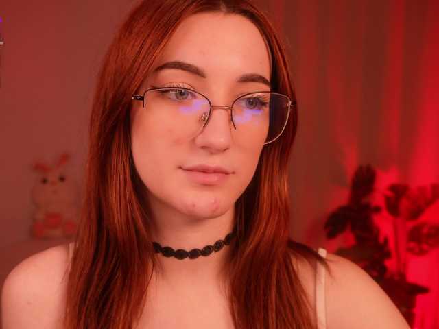 MilaFlame live cam on BongaCams