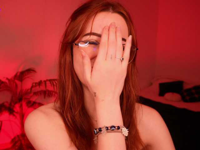 MilaFlame live cam on BongaCams