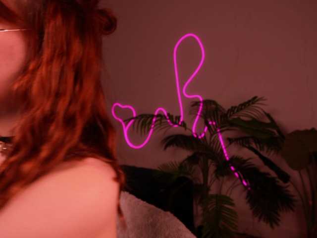 MilaFlame live cam on BongaCams