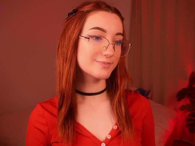MilaFlame live cam on BongaCams