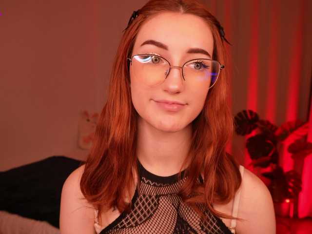 MilaFlame live cam on BongaCams