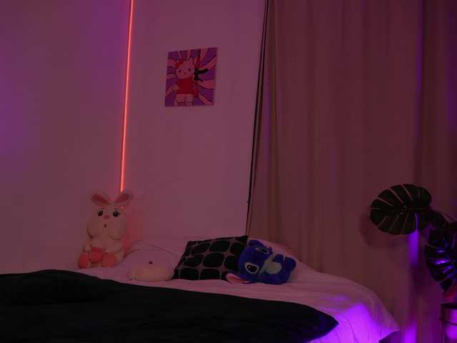 MilaFlame live cam on BongaCams