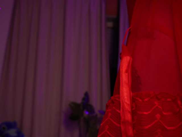 MilaFlame live cam on BongaCams