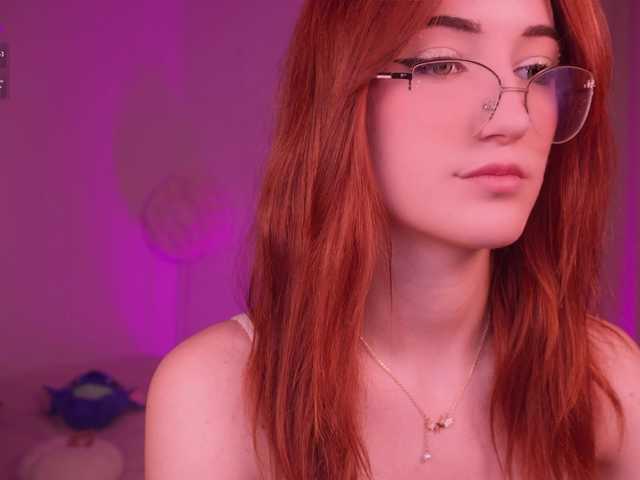 MilaFlame live cam on BongaCams