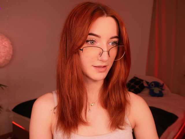 MilaFlame live cam on BongaCams
