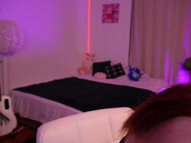 MilaFlame live cam on BongaCams