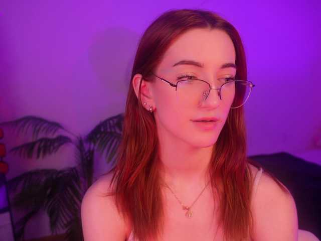 MilaFlame live cam on BongaCams