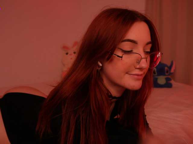 MilaFlame live cam on BongaCams
