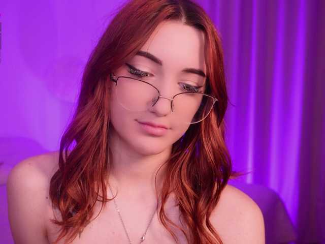 MilaFlame live cam on BongaCams