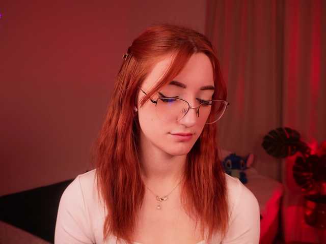 MilaFlame live cam on BongaCams