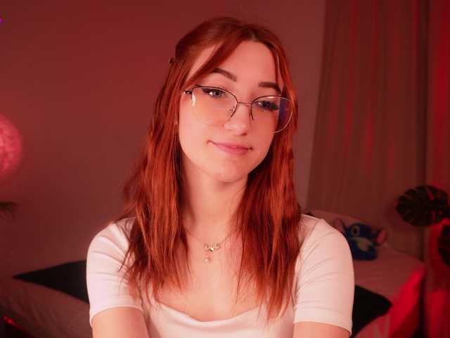 MilaFlame live cam on BongaCams