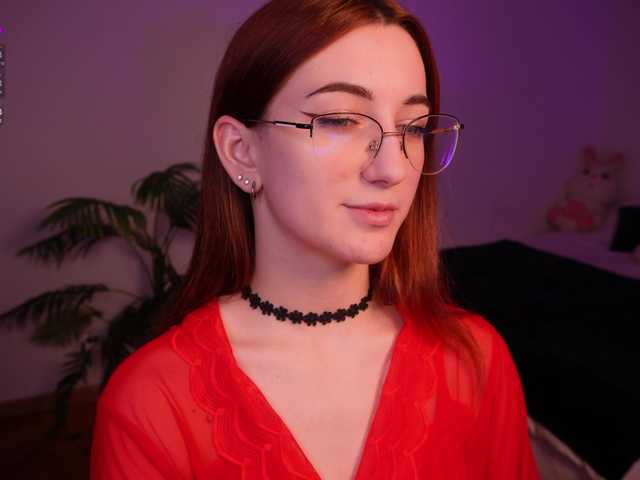 MilaFlame live cam on BongaCams