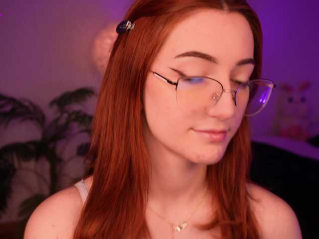 MilaFlame live cam on BongaCams