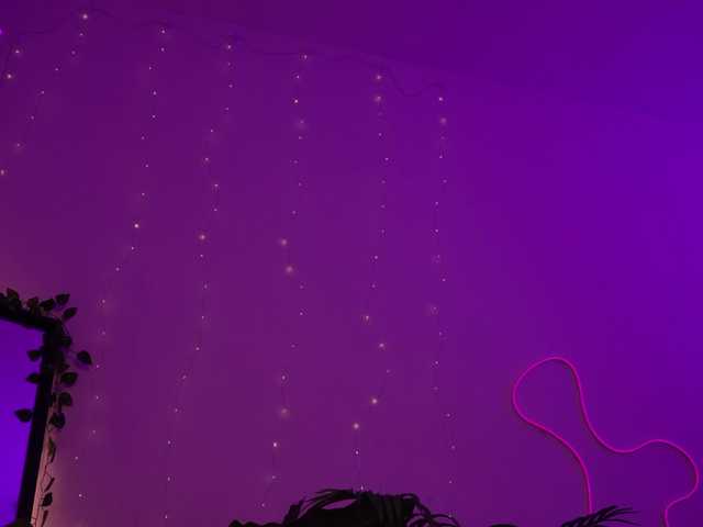 MilaFlame live cam on BongaCams