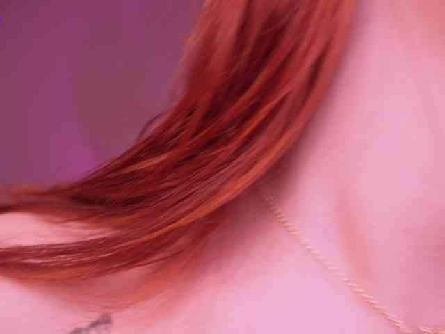 MilaFlame webcam