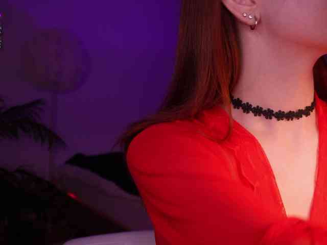 MilaFlame Live Webcam on BongaCams