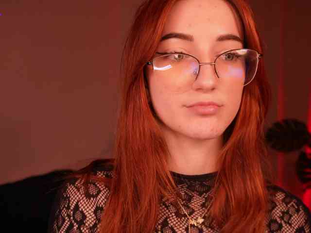 MilaFlame webcam