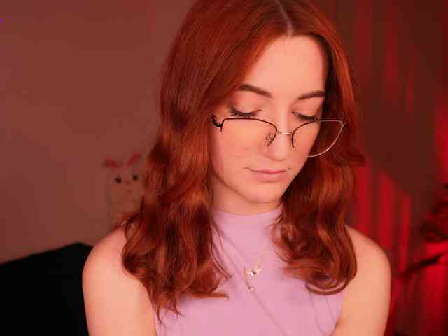 MilaFlame webcam