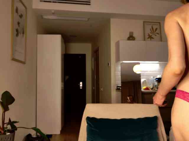 AngelicFenix webcam