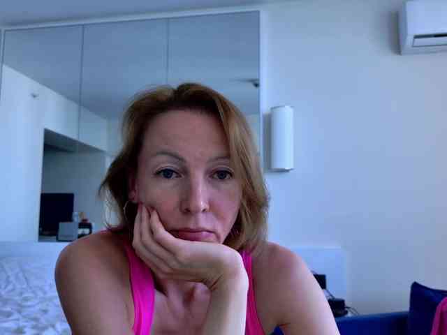 AngelicFenix webcam