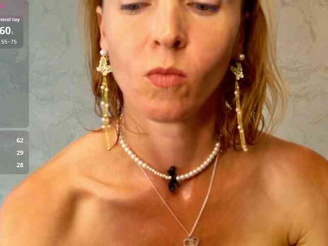 AngelicFenix - Girl 