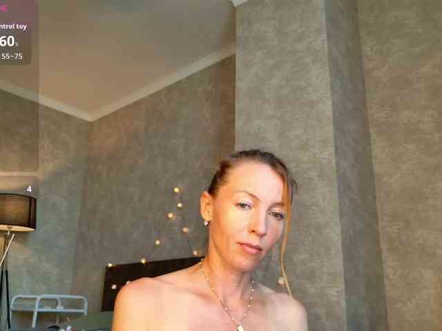 AngelicFenix webcam