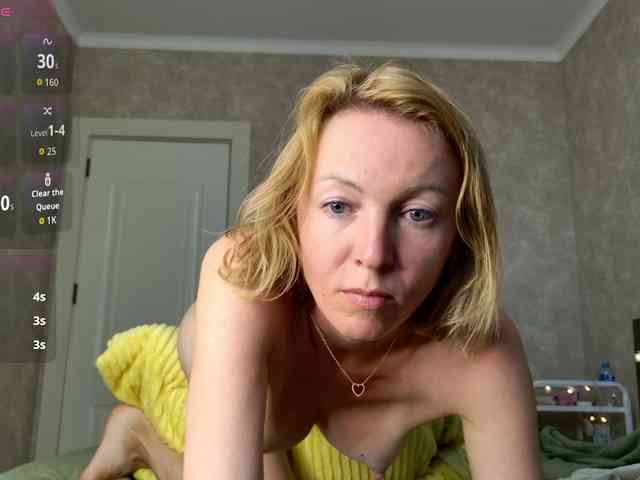 AngelicFenix webcam