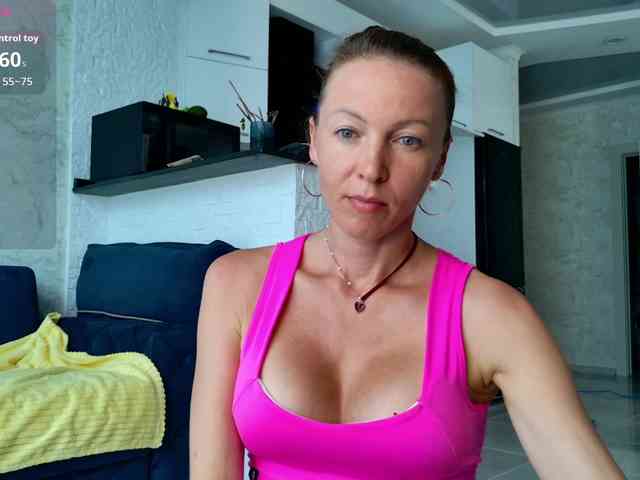 AngelicFenix webcam