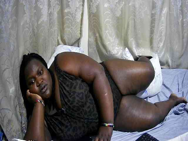 chubby-cherry webcam