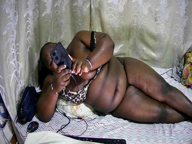 chubby-cherry webcam