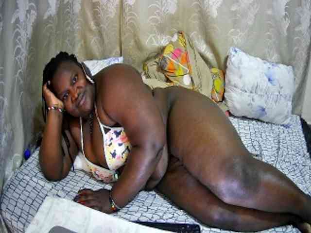 Model: chubby-cherry