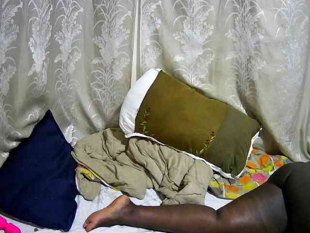 chubby-cherry webcam