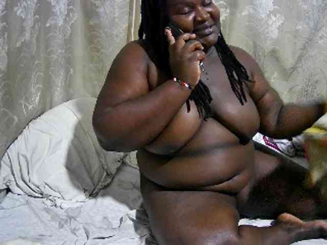 chubby-cherry webcam