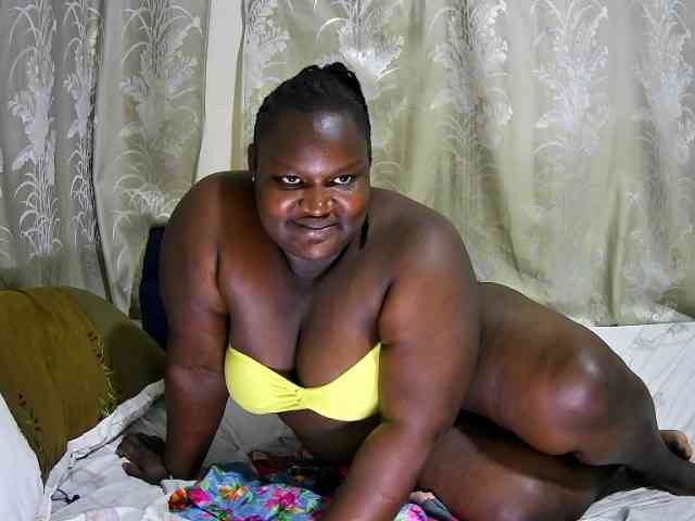 chubby-cherry webcam