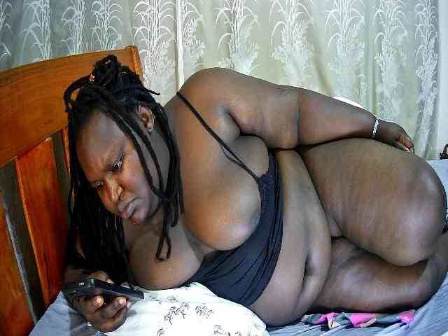 chubby-cherry webcam