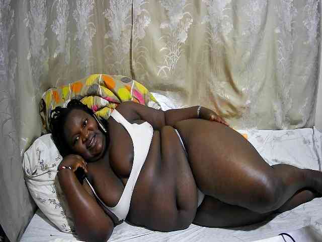 chubby-cherry webcam
