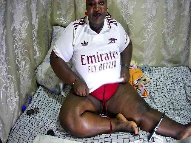 chubby-cherry webcam