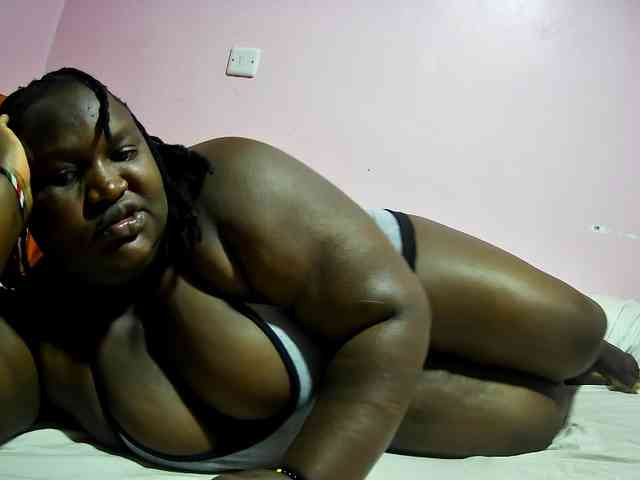 chubby-cherry webcam