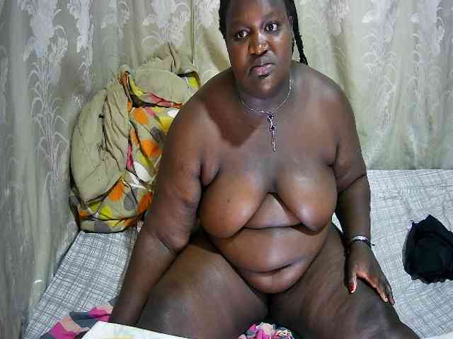 chubby-cherry webcam