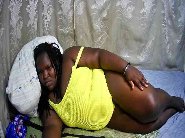 chubby-cherry webcam