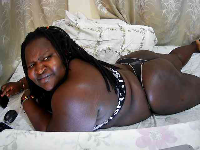 chubby-cherry webcam
