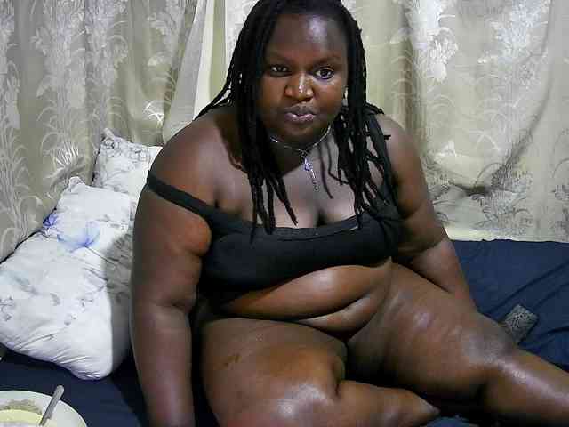 chubby-cherry webcam